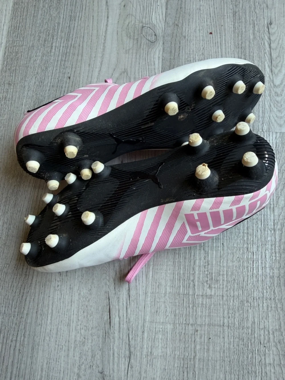 Puma‎ Kids White and Pink Lace-Up Sneakers
